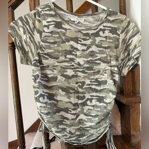 Camo top with cinch on the sides